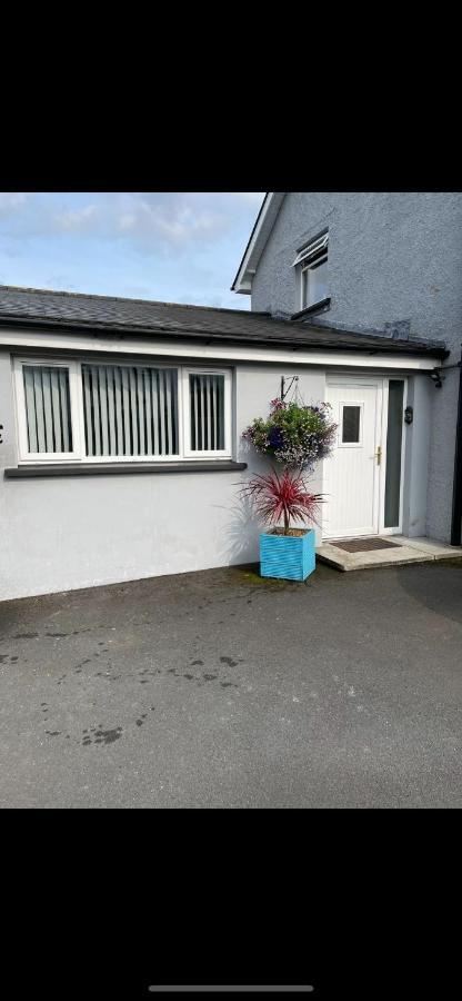 'Kodi'S Place' Well Appointed 1 Bedroom Apartment With Excellent Transport Links And Free Wi-Fi Whiteabbey エクステリア 写真